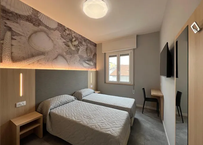 Ideal Con Piscine E Animazione Alba D Oro Estate Appartement Gatteo a Mare